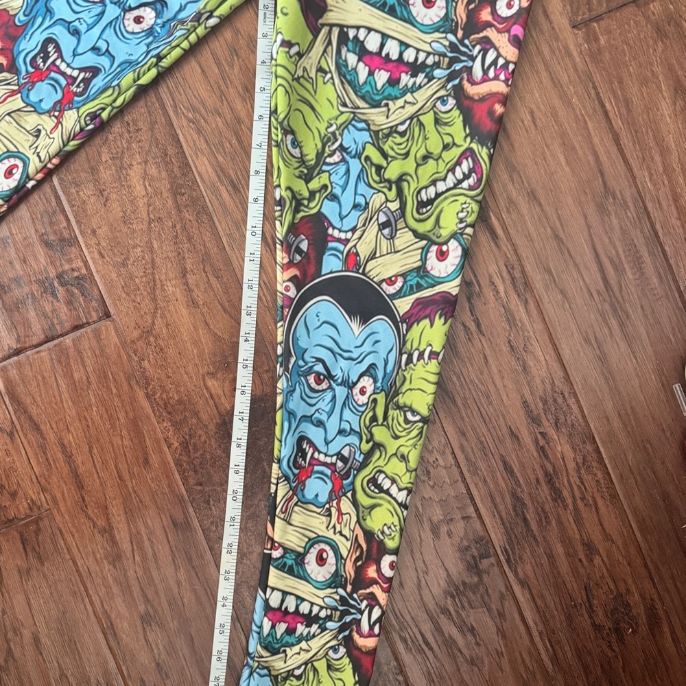 Colorful Monster Print women’s leggings - Picture 5 of 5